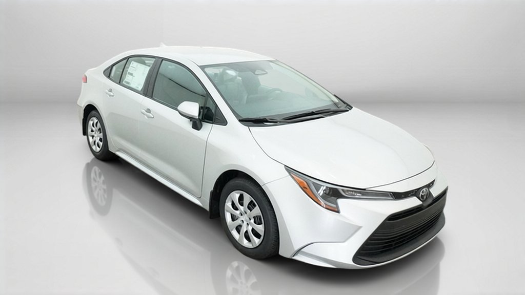 New 2027 Classic Silver Metallic Toyota LE image 35