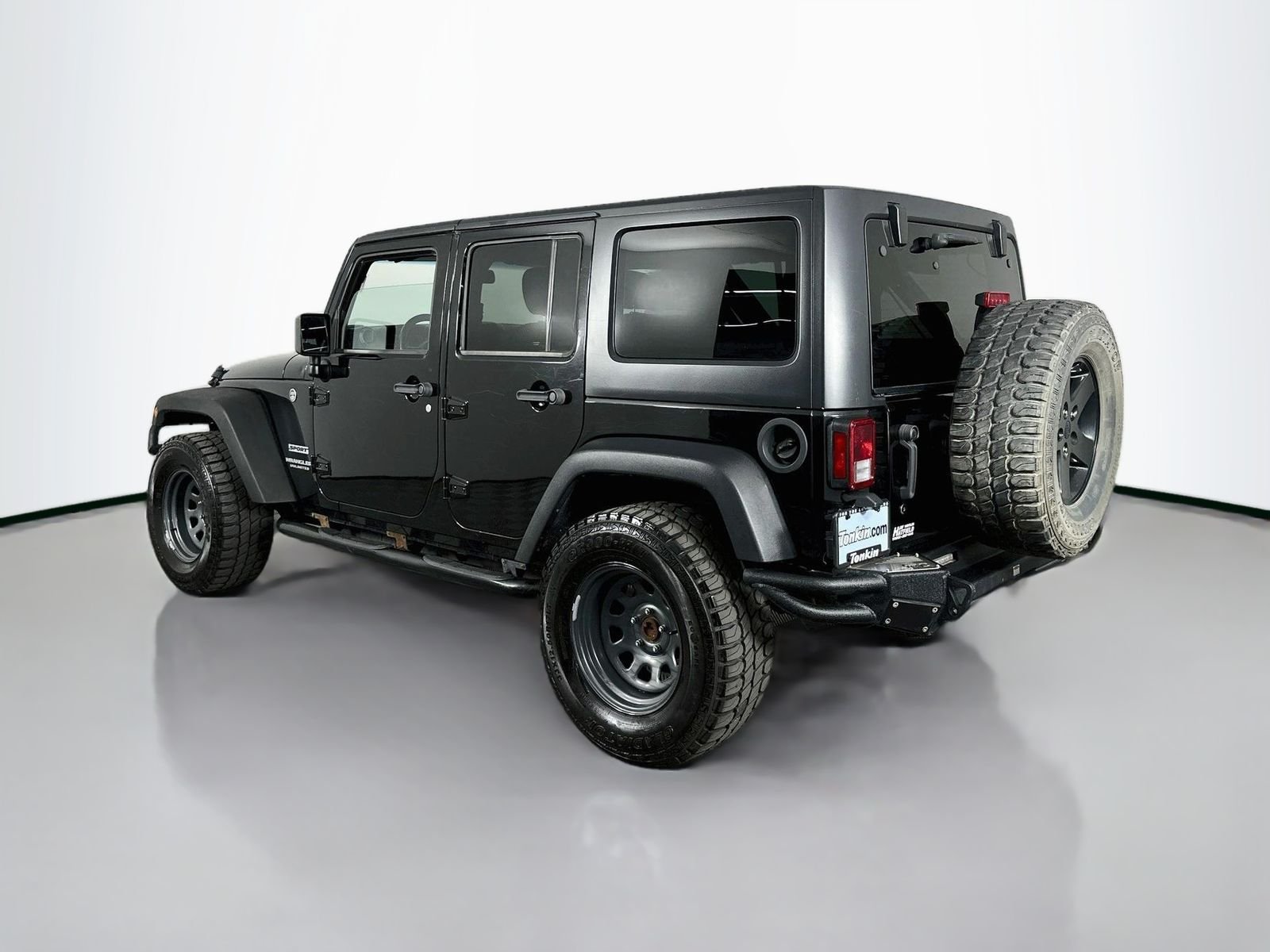 Used 2017 Black Clearcoat Jeep Unlimited Sport image 5