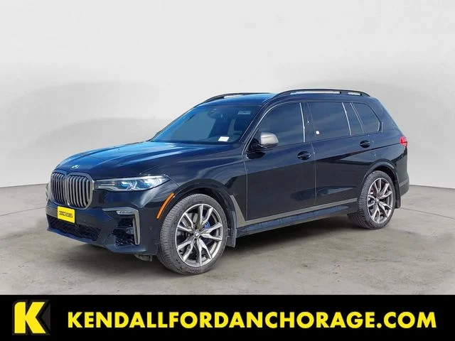 2020 BMW X7 M50i's photo