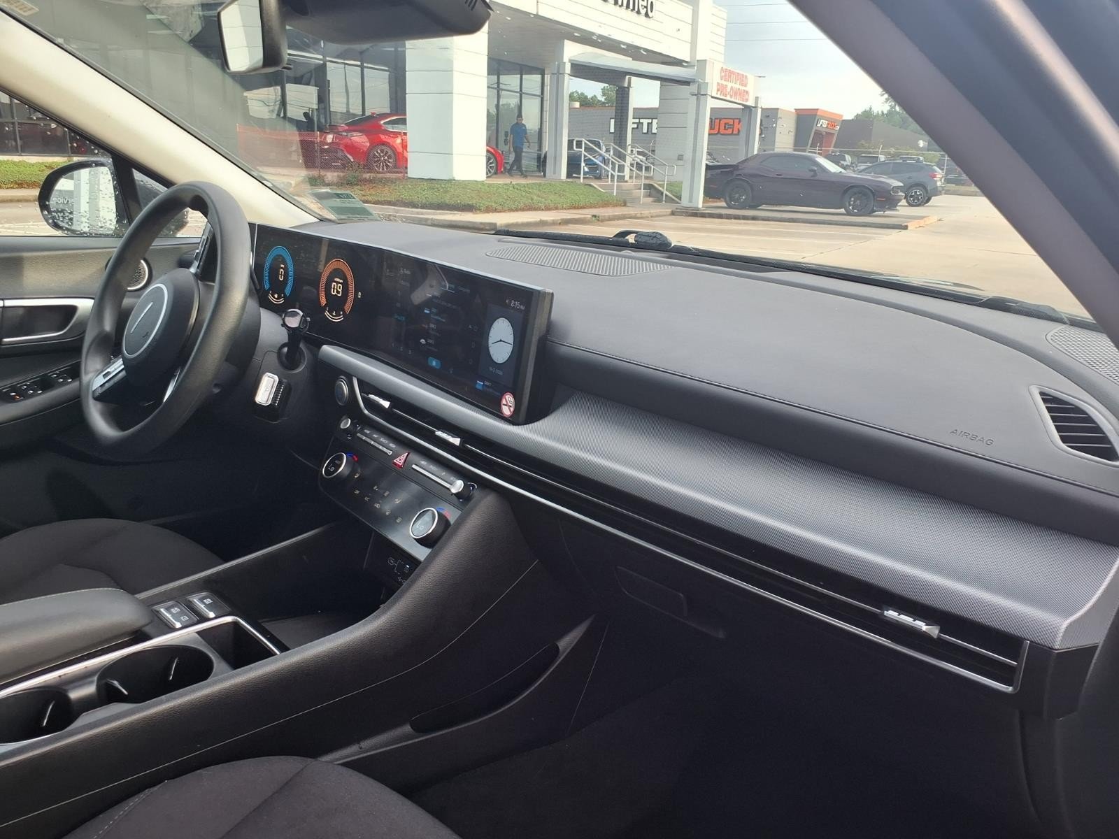 2025 Hyundai Sonata photo 11 of 25