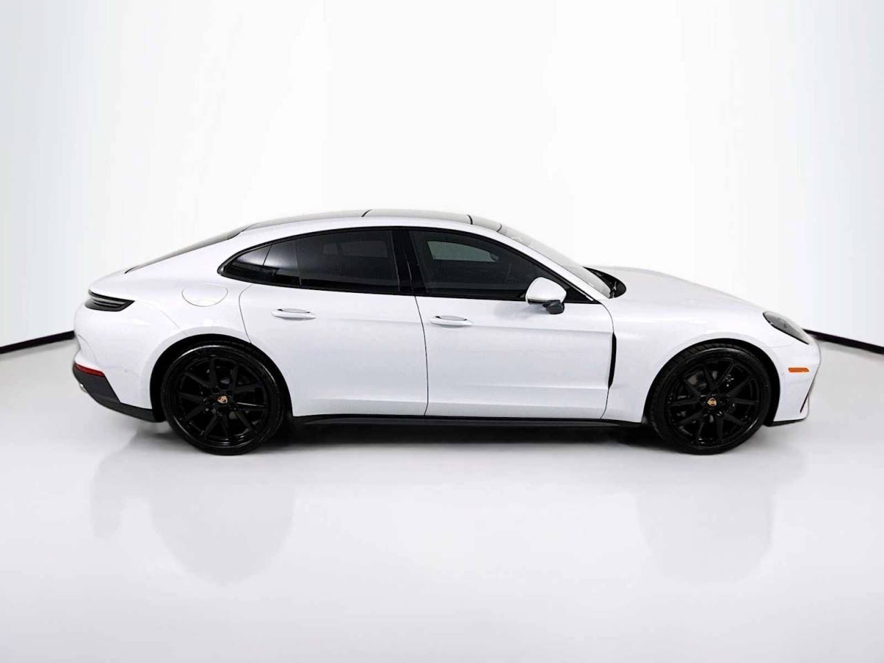 2026 Porsche Panamera Base - Photo 8