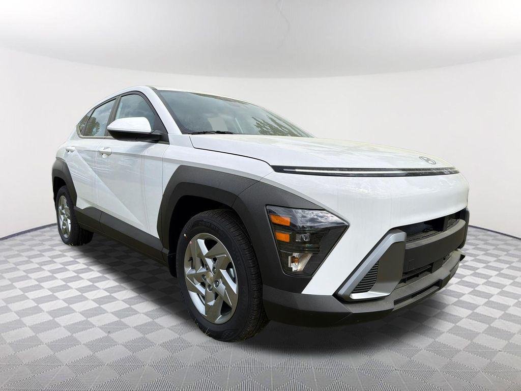 New 2026 White Hyundai SE FWD image 3