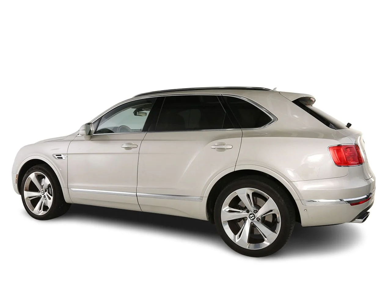 Used 2018  Bentley W12 image 10