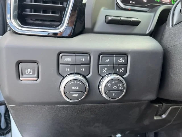 New 2026 Glacier White Tricoat GMC Denali Ultimate DRW image 29