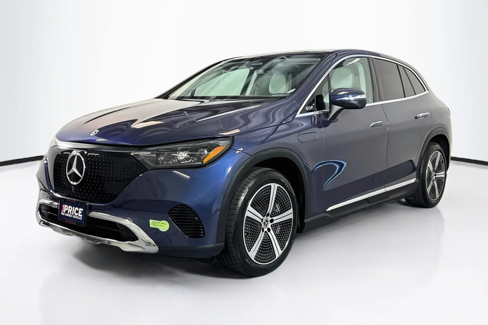 Used 2023 Twilight Blue Metallic Mercedes-Benz EQE 350 image 1