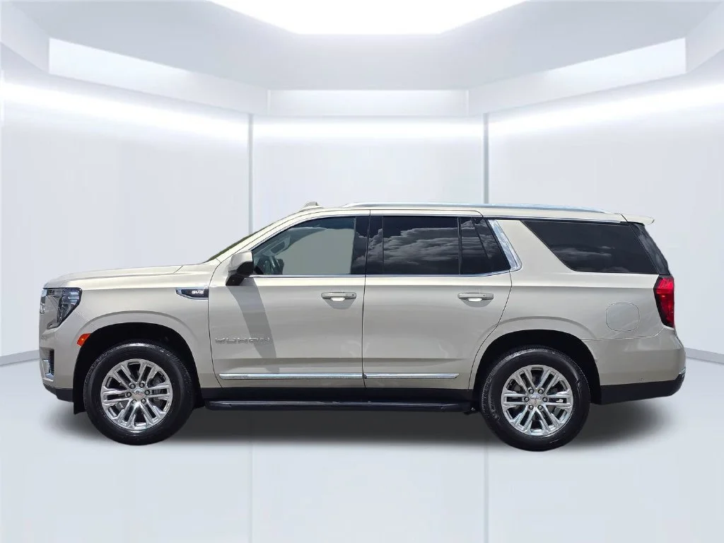 Used 2023 Beige GMC SLT image 19