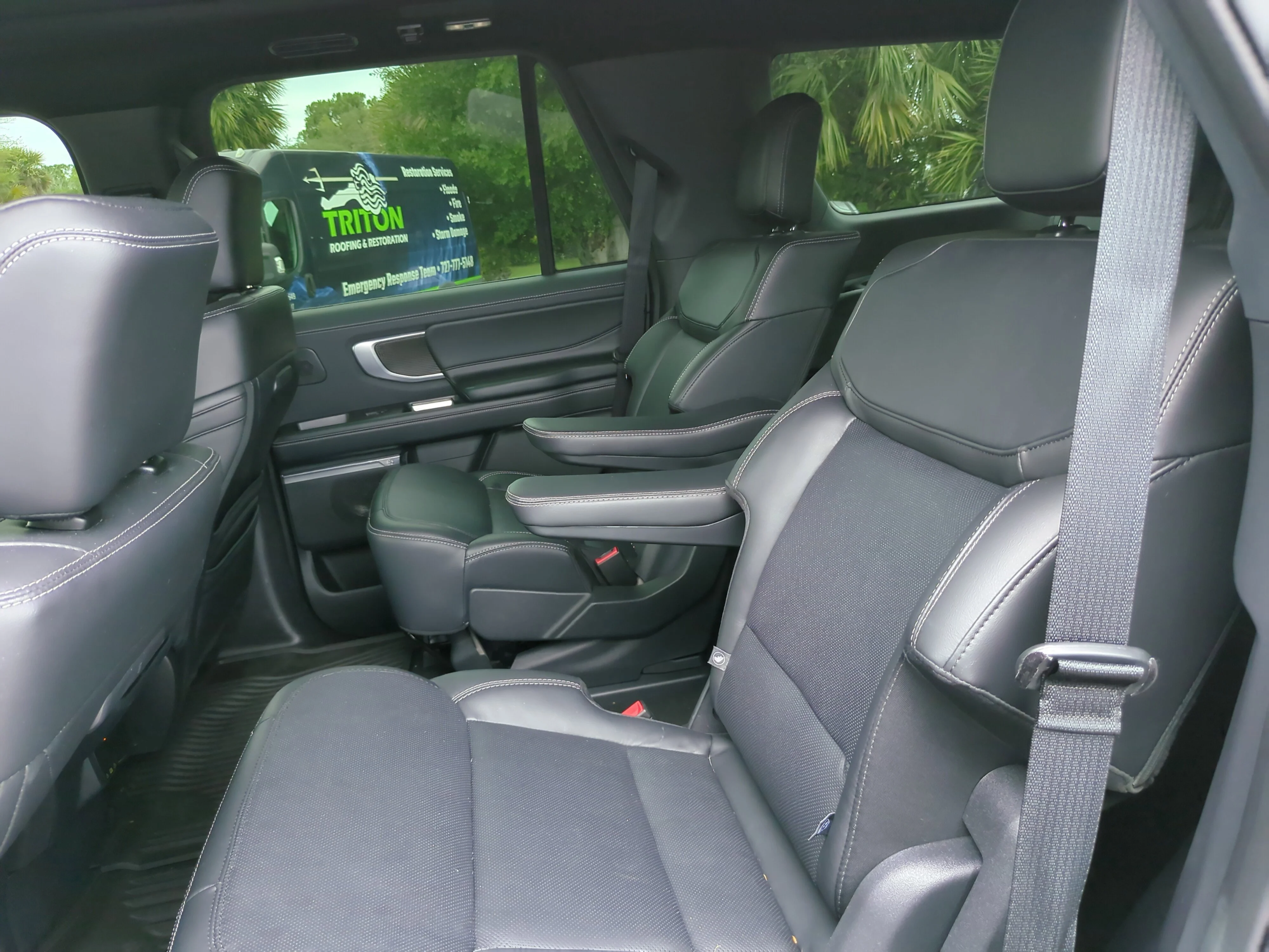 Certified Used 2025 Glacier Gray Metallic Ford Platinum image 23