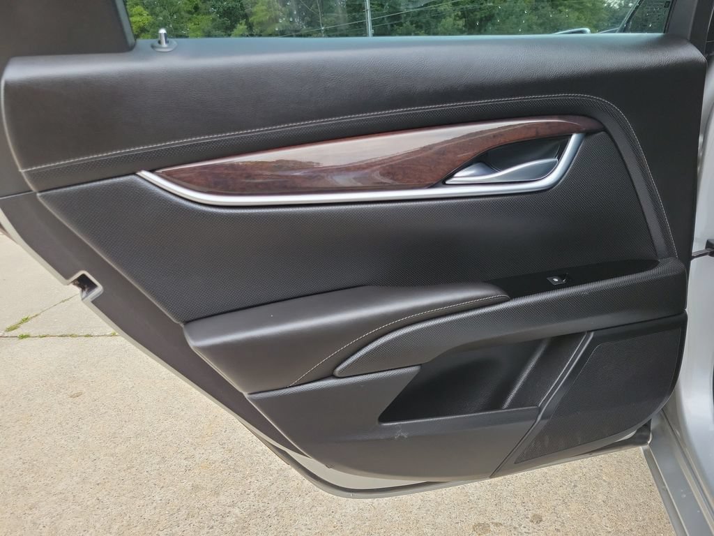 2017 Cadillac XTS Luxury - Photo 7