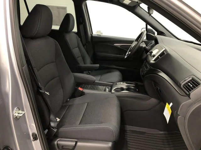 Certified Used 2019 Lunar Silver Metallic Honda Sport image 29