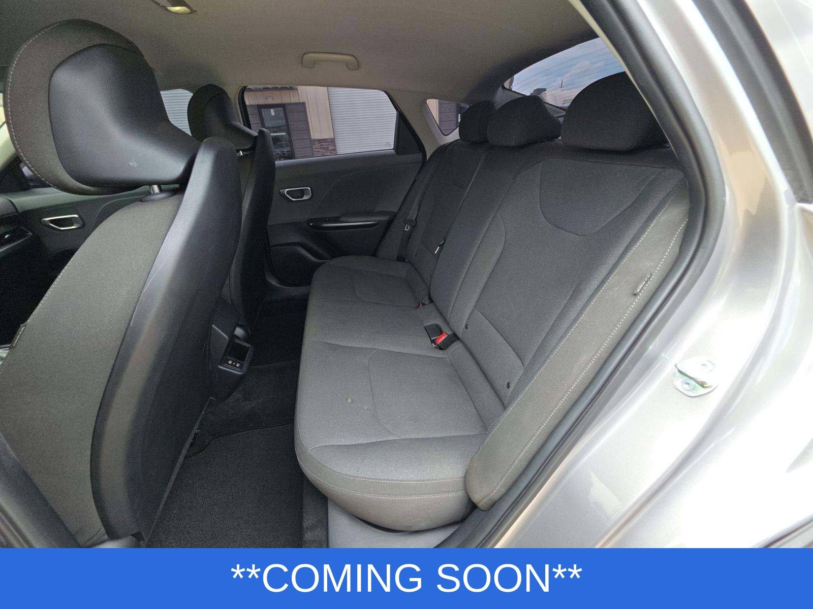 Used 2025 Gray Kia LXS image 4