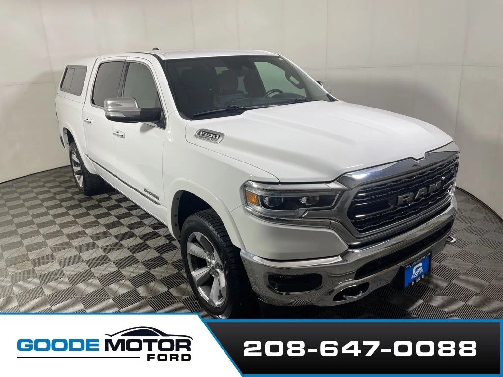 2022 RAM 1500 Limited 4x4 Crew Cab 5'7's photo