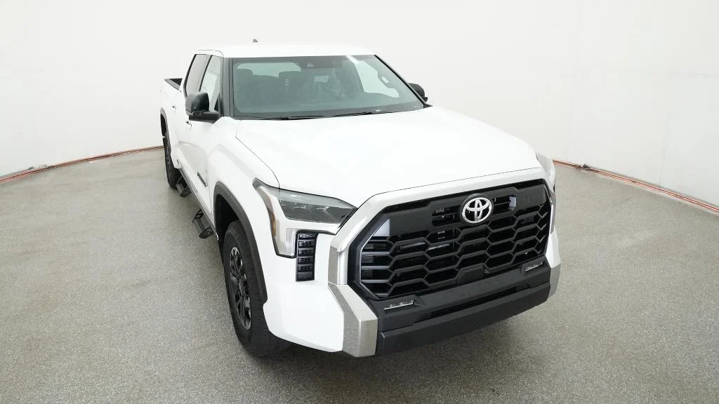 New 2026 Ice Cap Toyota SR5 image 39