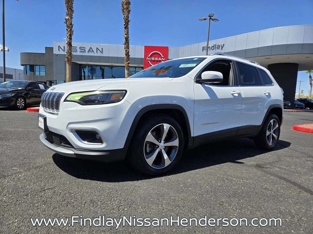 Used 2019 White Jeep Limited image 2