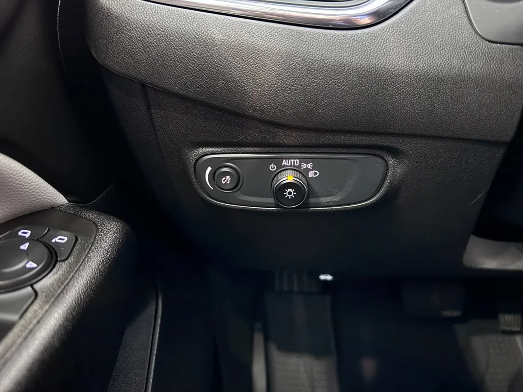 2024 Chevrolet Equinox LS - Photo 23