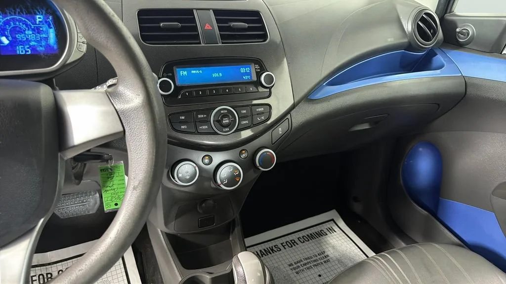 Used 2015 Metallic paint.) Chevrolet LS image 21