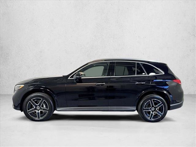 New 2026 Black Mercedes-Benz GLC 300 image 38