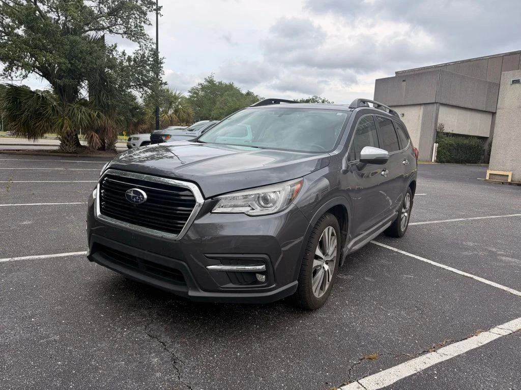 2020 Subaru Ascent Touring's photo