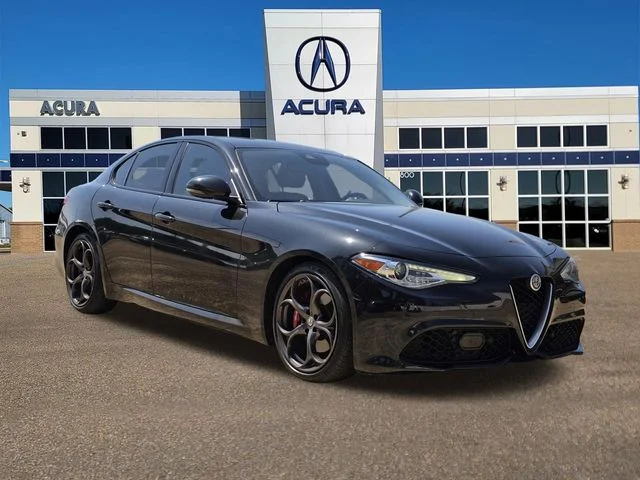 2019 Alfa Romeo Giulia 2.0 Ti Sport Auto's photo