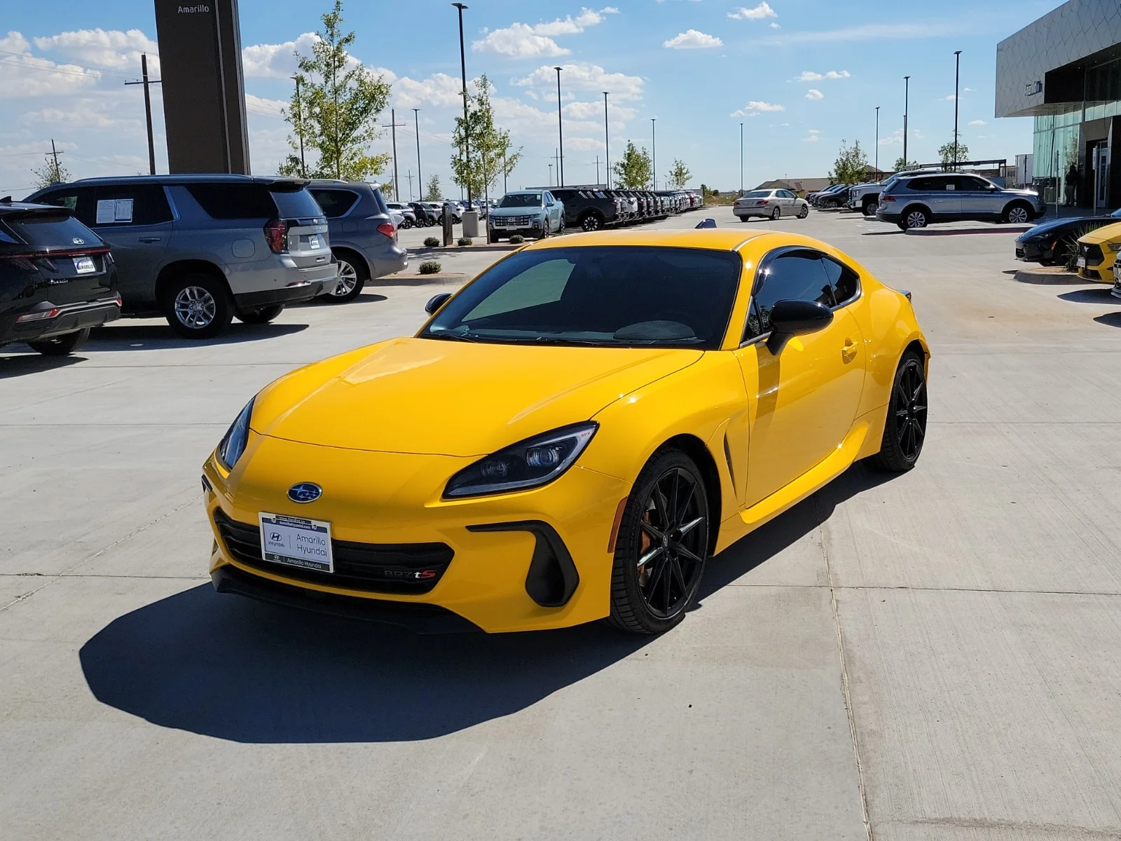 Used 2026 Yellow Subaru Series.Yellow image 1
