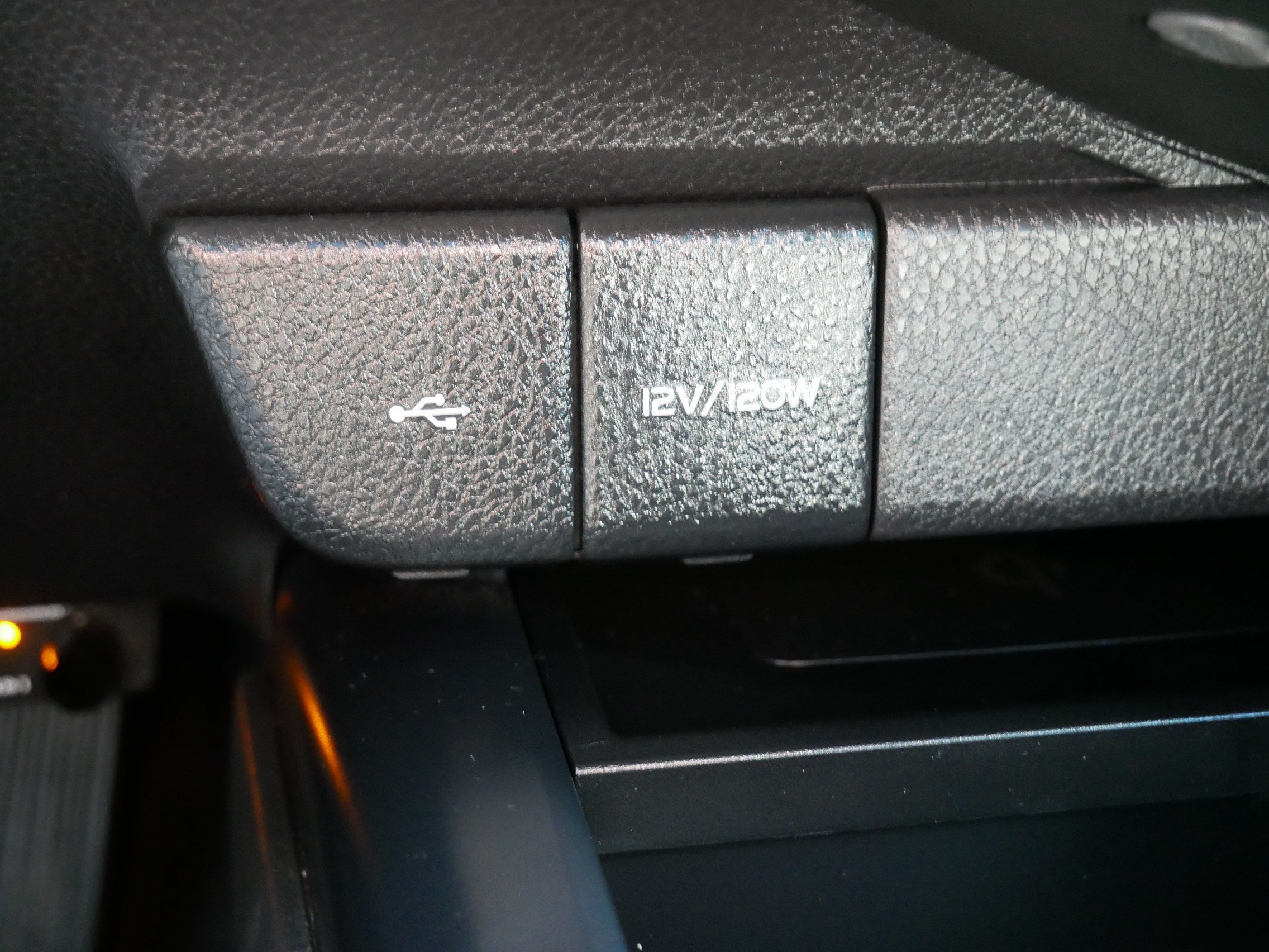 2020 Toyota Camry XSE - Photo 22