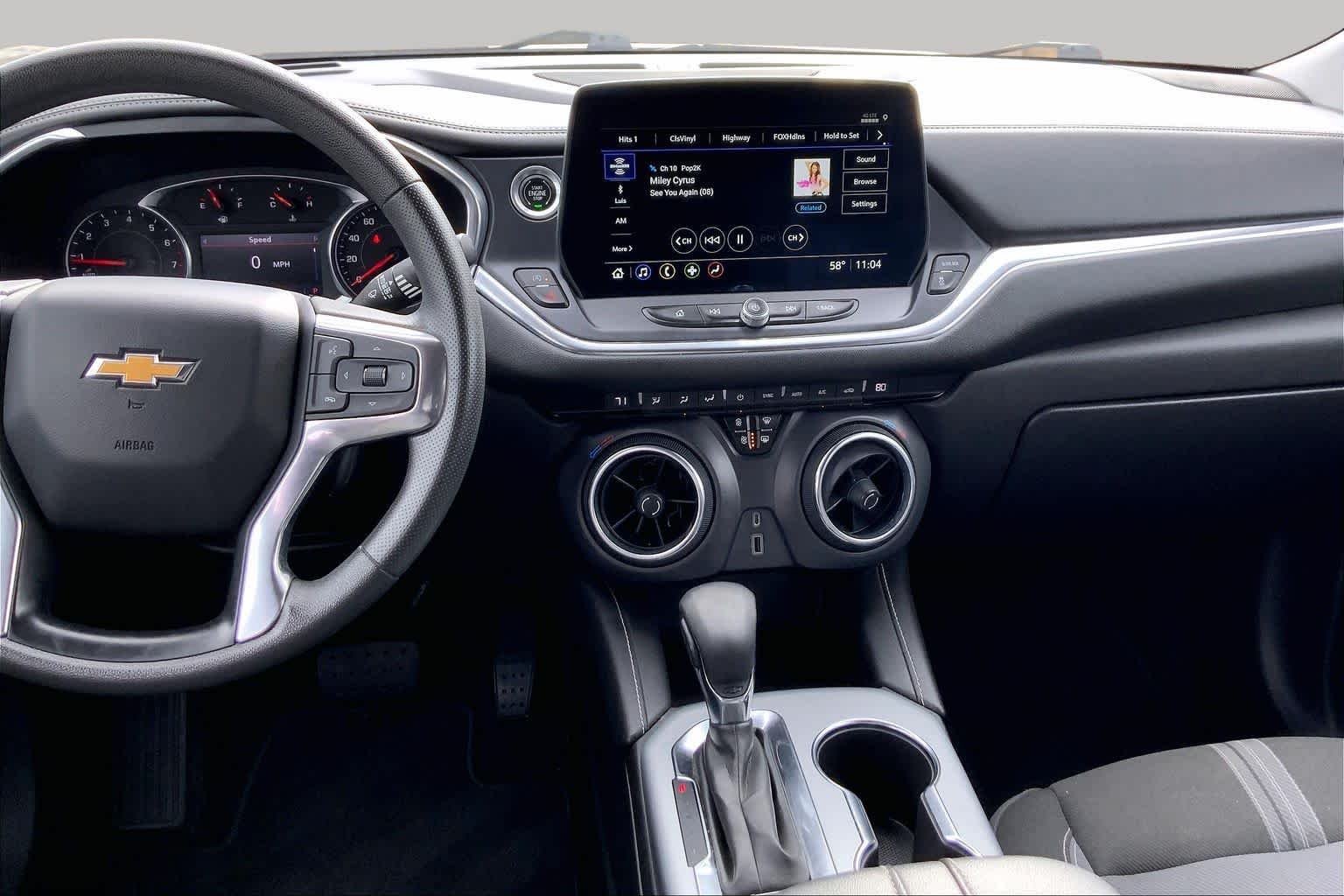 Used 2023 Iridescent Pearl Tricoat Chevrolet LT image 7