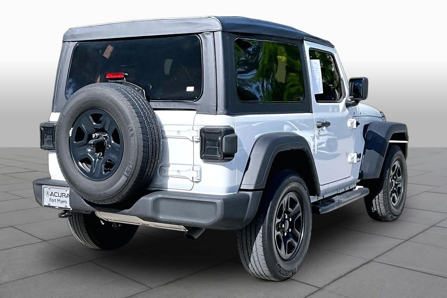 Used 2022 Bright White Clearcoat Jeep Sport image 12