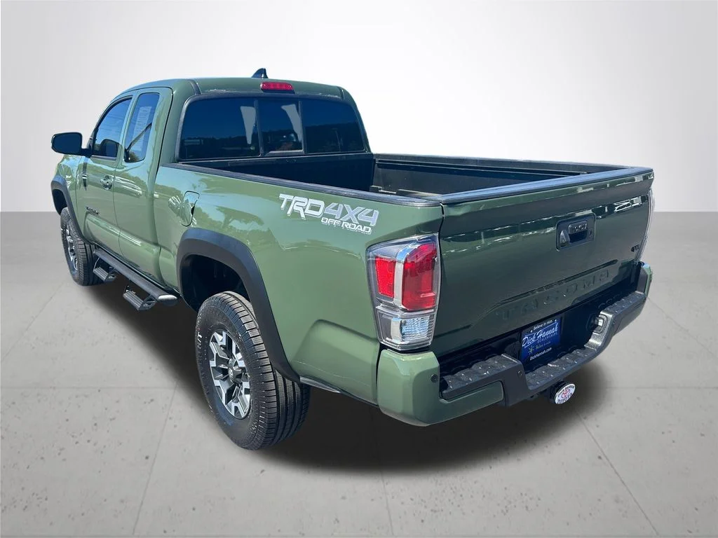 Used 2021 Green Toyota TRD Off-Road image 9