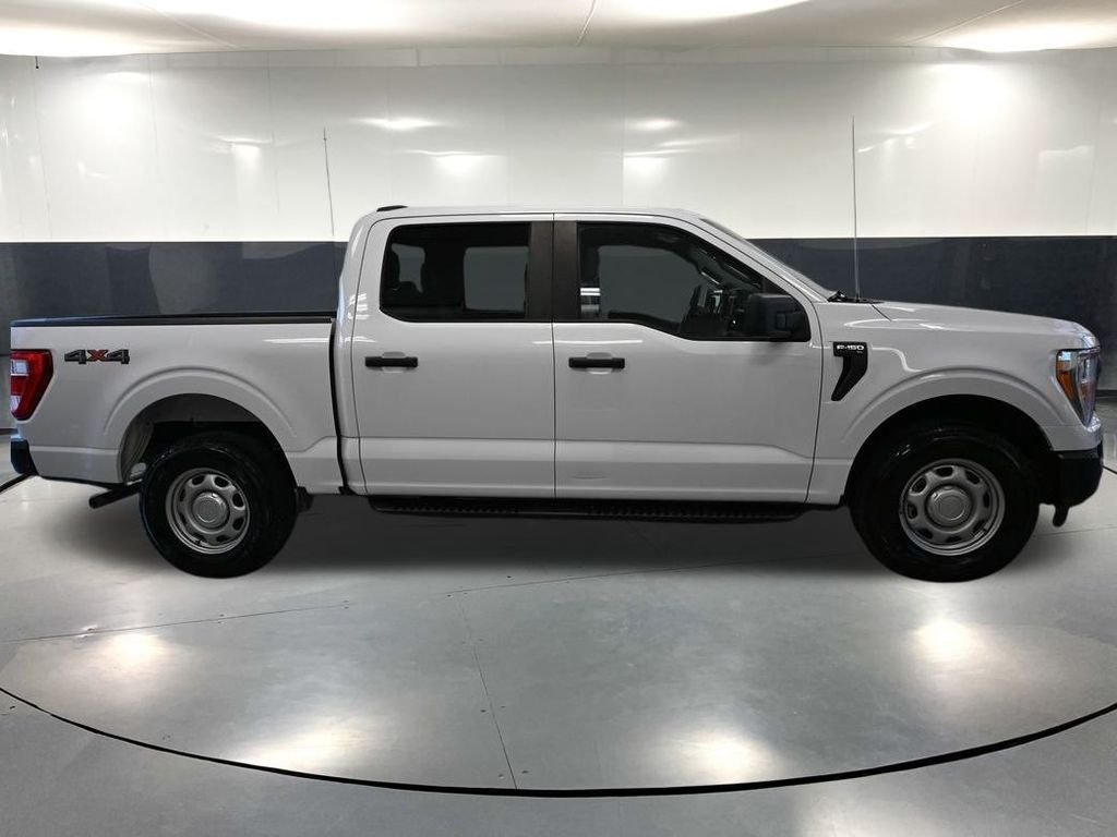 2021 Ford F-150 XL photo 3