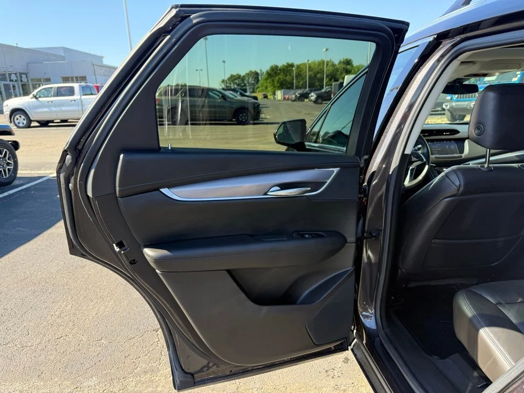 Used 2018 Gray Cadillac Premium Luxury image 23