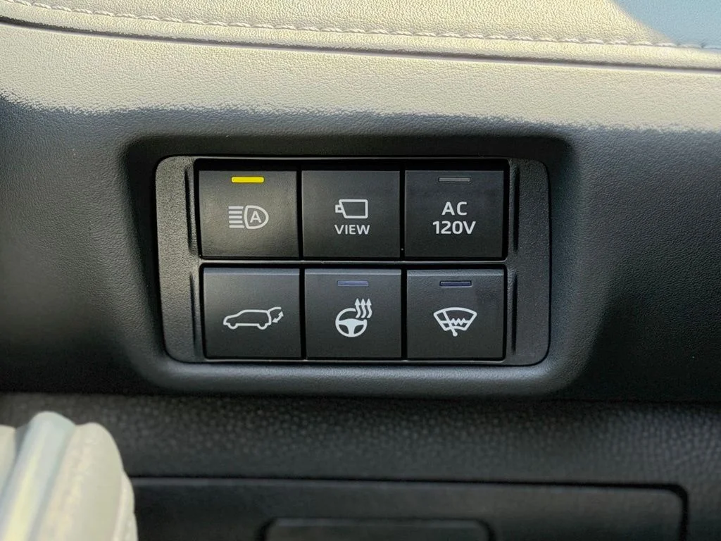 Used 2021 Gray Toyota Platinum image 24