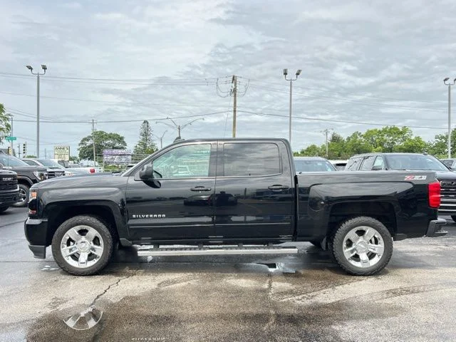 Used 2016 Black Chevrolet LT image 6