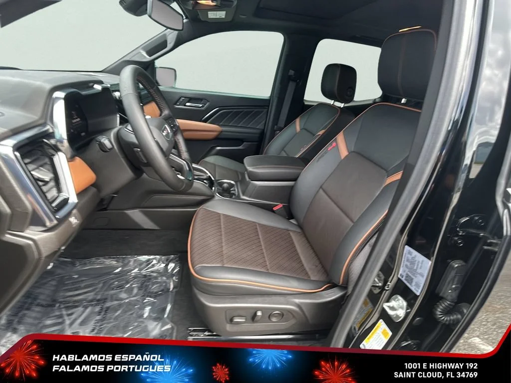 Used 2025 Onyx Black GMC AT4 image 12
