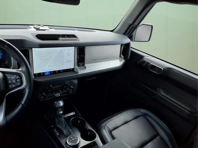 Used 2025 Green Ford Outer Banks image 18