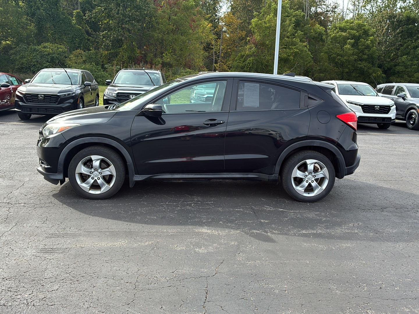 Used 2016 Crystal Black Pearl Honda EX-L w/Navi image 18