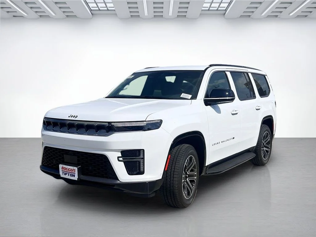 New 2026 Bright White Clear-Coat Exterior Paint Jeep  image 7
