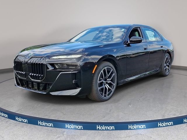 2026 BMW 7 Series 740i xDrive Sedan's photo