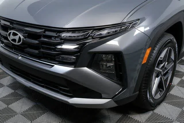 New 2026 Ecotronic Gray Hyundai SEL Convenience image 13