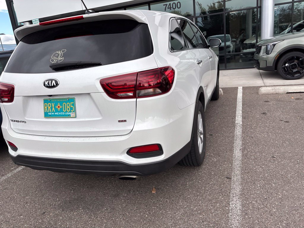 Used 2020 White Kia LX image 15