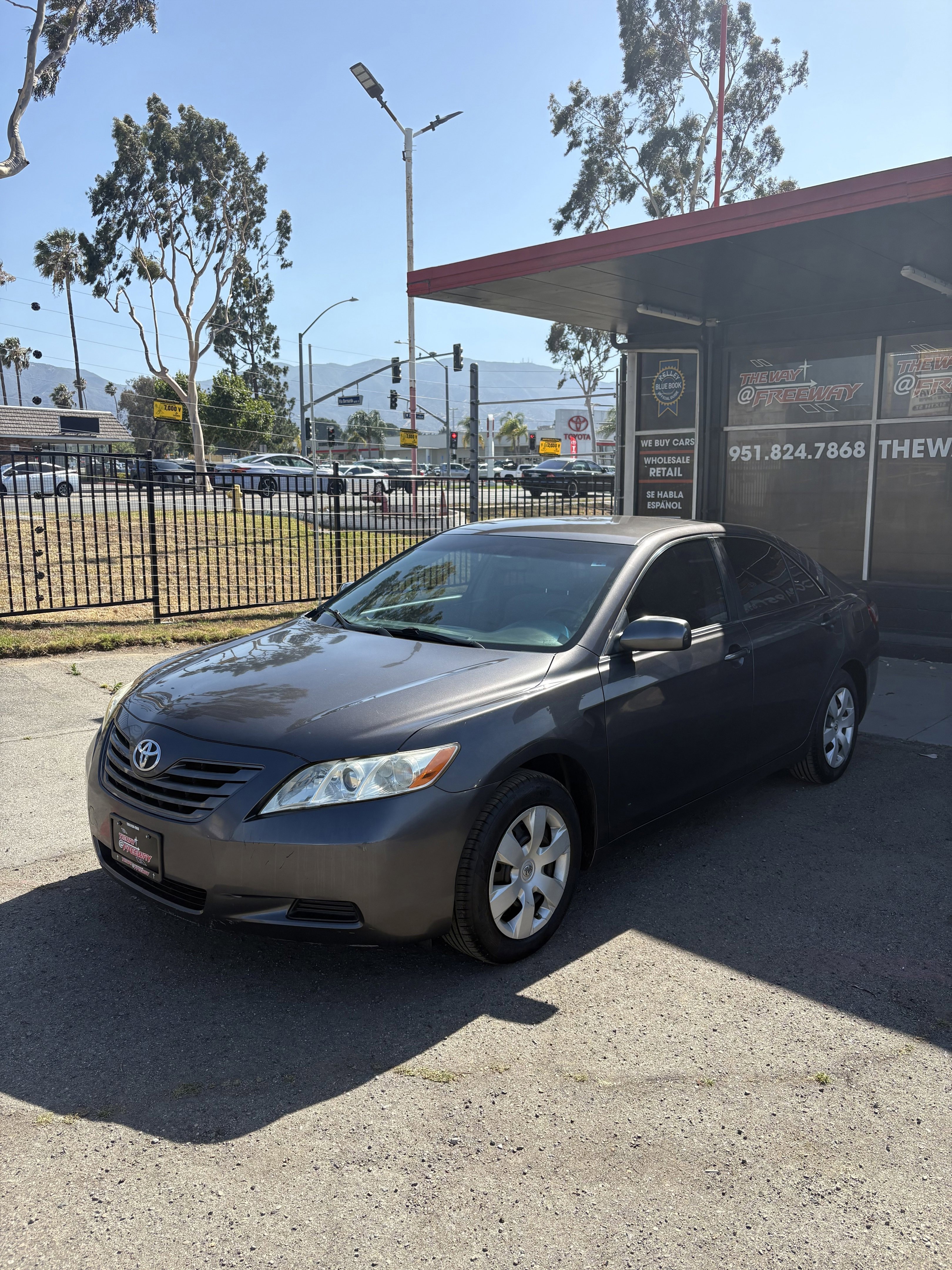 2009 Toyota Camry 2.4 Auto LE's photo