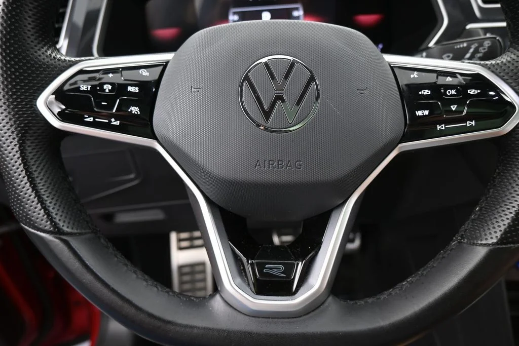 Used 2024 Red Metallic Volkswagen 2.0T SE R-Line Black image 33