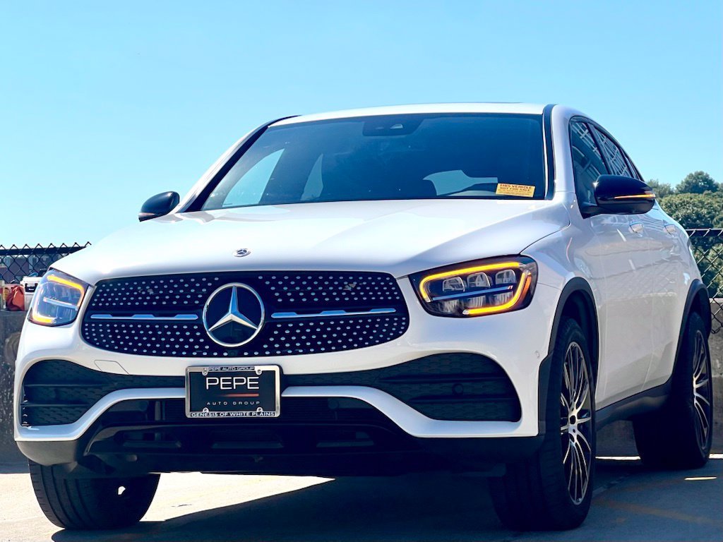 Certified Used 2023 White Mercedes-Benz GLC 300 Coupe image 4