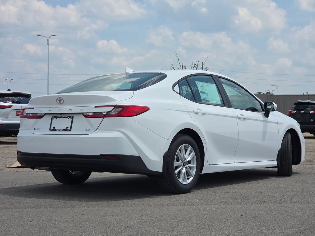 New 2026 Ice Cap Toyota LE image 19
