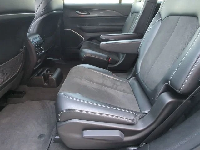 Certified Used 2021 Silver Jeep Altitude image 23