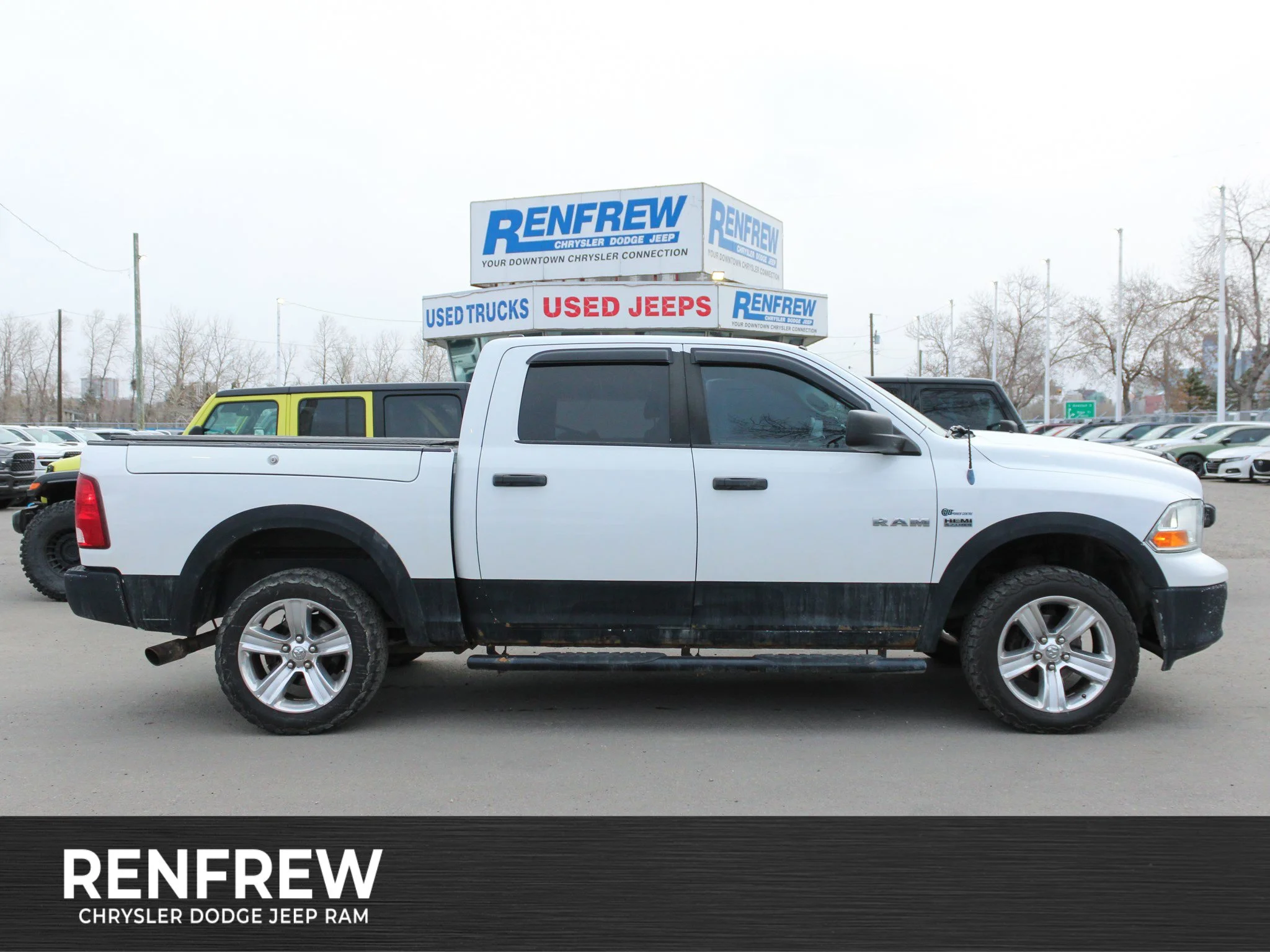 Used 2010 White Dodge SLT * Mechanics Special | HEMI V8 | RamBox | Remote Start | Tonneau Cover image 1