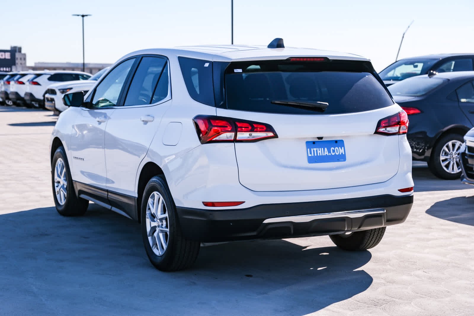 2024 Chevrolet Equinox LT - Photo 6