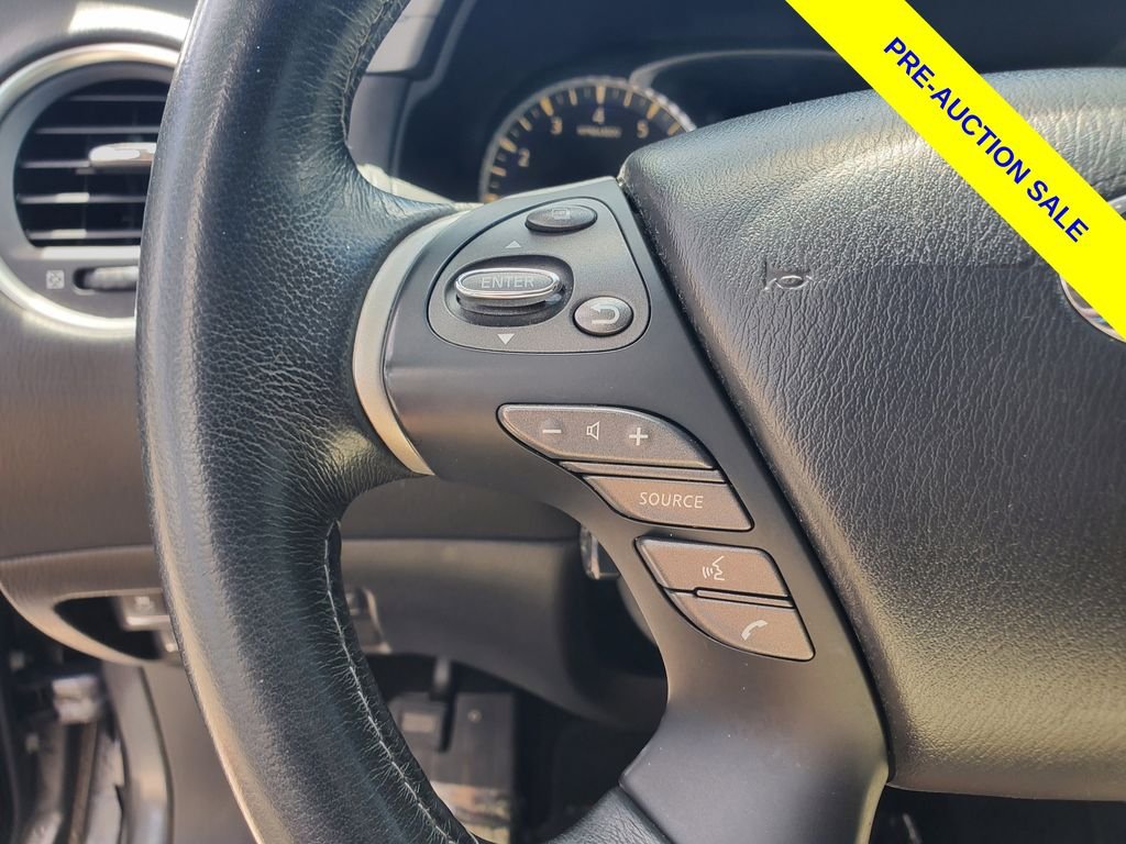 Used 2016 Gray INFINITI Base image 24