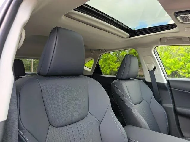 New 2026 Atomic Silver Lexus PREMIUM image 18