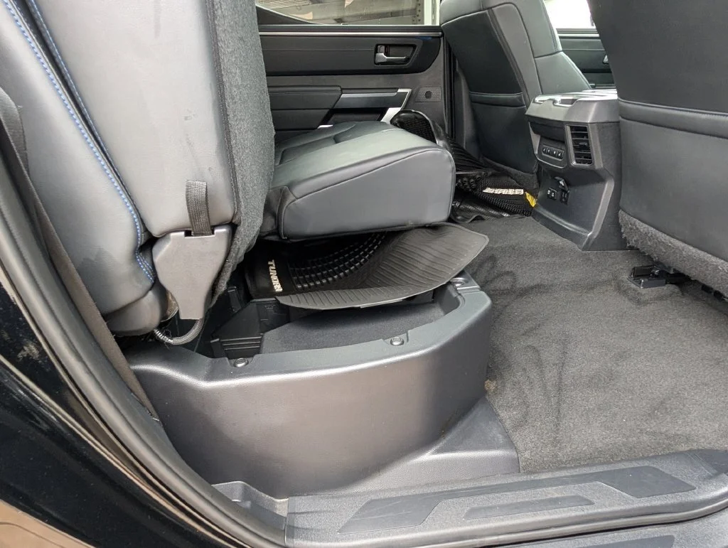 Used 2023  Toyota Platinum image 22