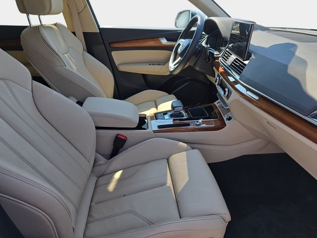 Used 2024 White Audi 55 Premium image 12