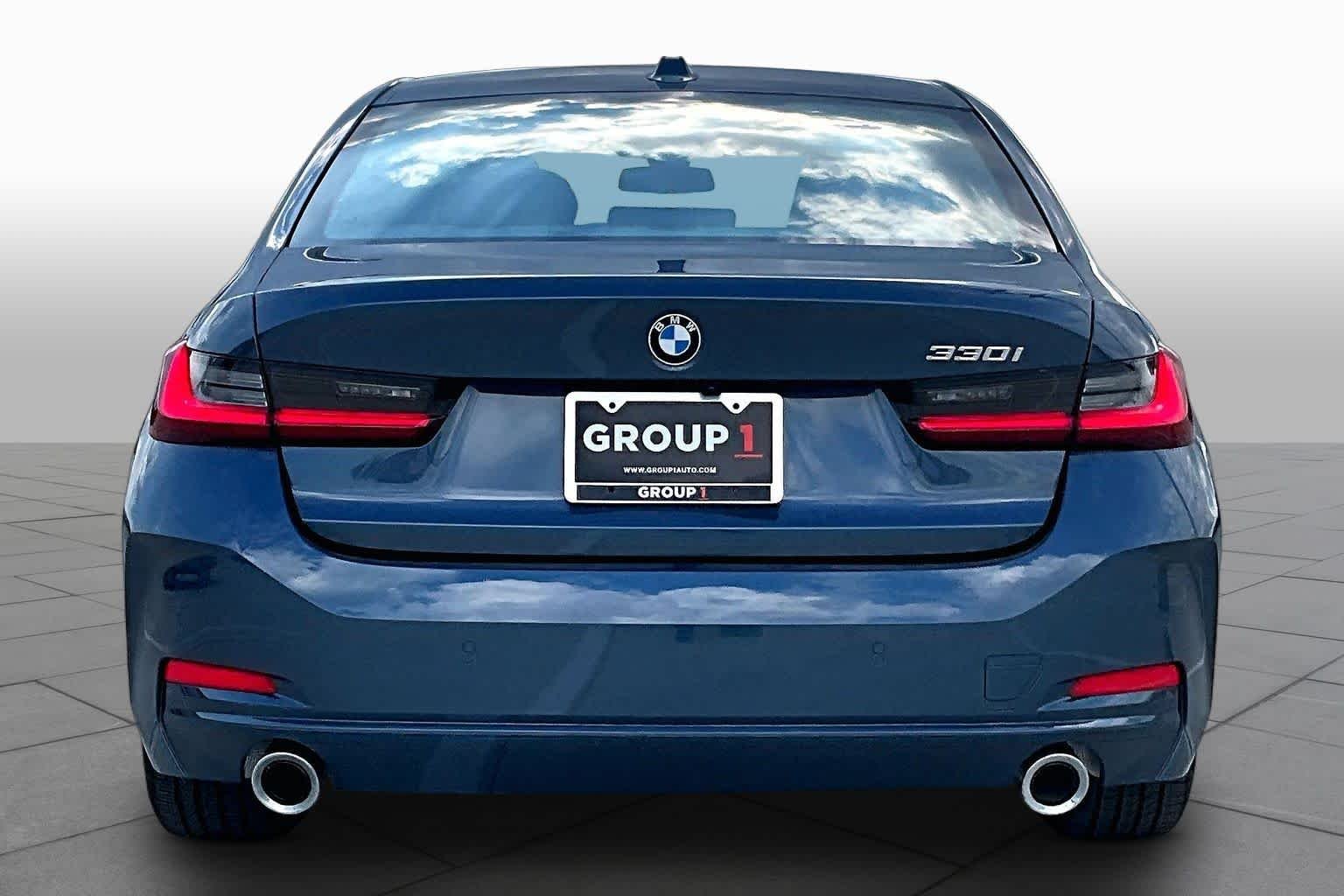 Used 2026 Arctic Race Blue metallic BMW 330i NA image 4